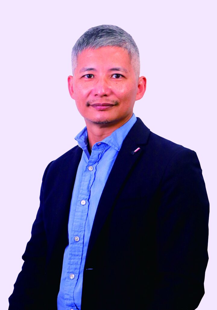 Jhen-Yong Hong from Tamkang University in Taiwan.